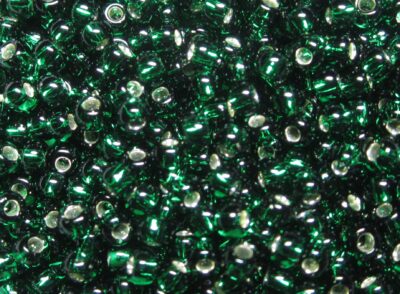 JP9 0067B, Emerald Green, Silver Lined, 10gms
