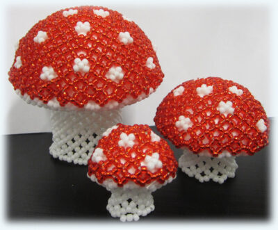 MUSHROOMS, 1905 Three Beaded