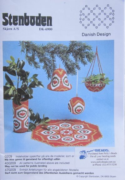 0209 Doily, Vases, 8cm Ball, 9cm Bell